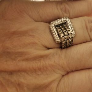 Levian 2 1.5 cts  buckle ring